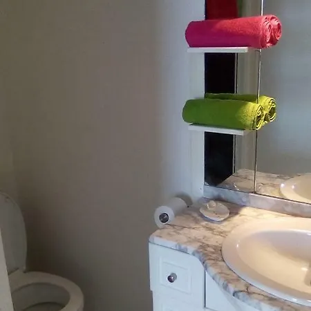 Zen Apartment