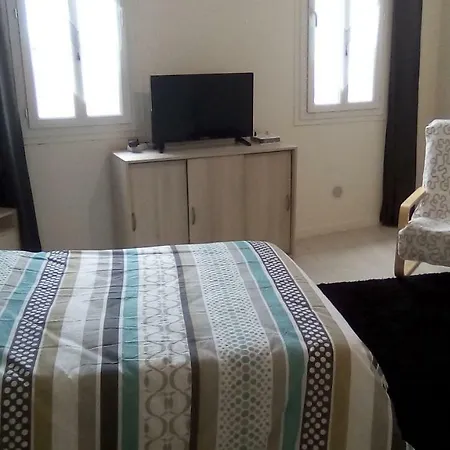 Zen Apartment